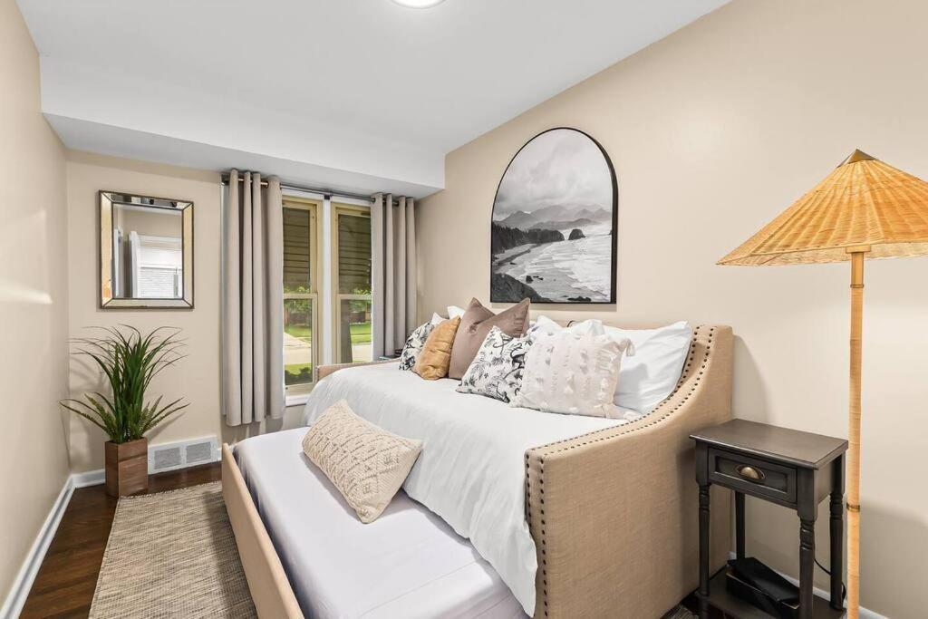 New! Cozy Mid Century Modern Oasis 3Bd Home Roseville Ngoại thất bức ảnh
